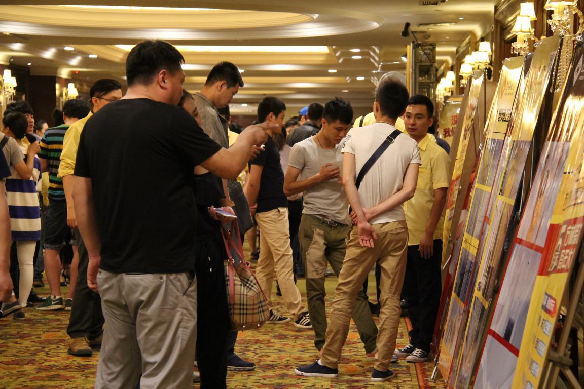 萬人簽定 王者天成|方林裝飾15周年大慶璀璨落幕!