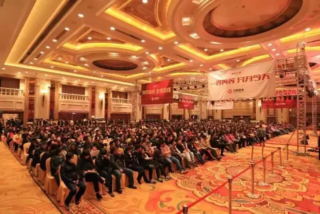 10.25方林裝飾跨年大收官盛典☞1076位業(yè)主的共同選擇!