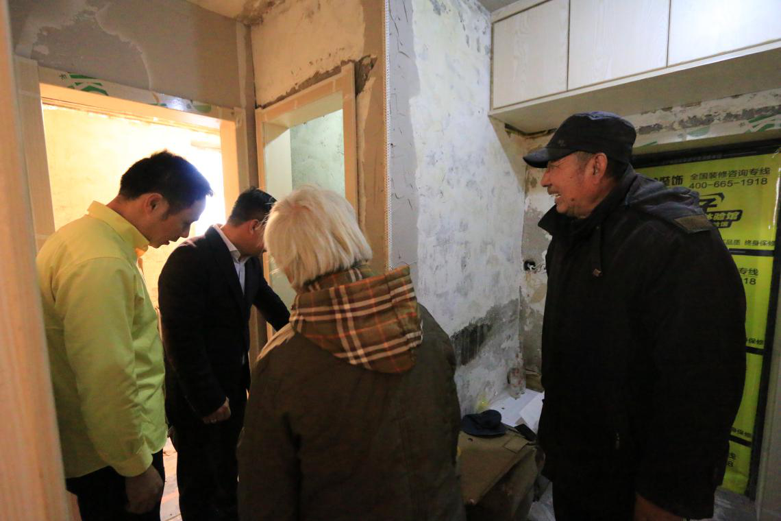 方林裝飾免費(fèi)為遭受火災(zāi)的袁大爺重筑新家