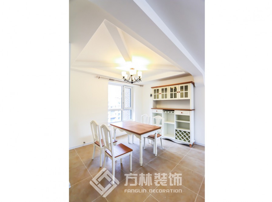 新湖明珠城裝修實(shí)景案例-方林裝飾