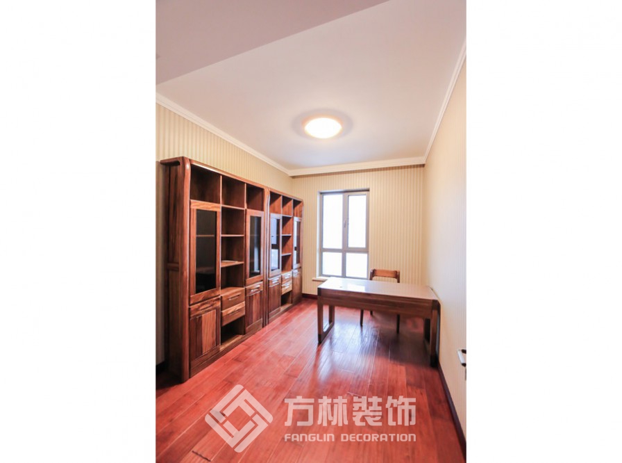 奕聰花園裝修實(shí)景案例-方林裝飾