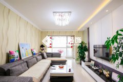 沈陽中海寰宇90平婚房裝修效果圖現(xiàn)代簡約風(fēng)格